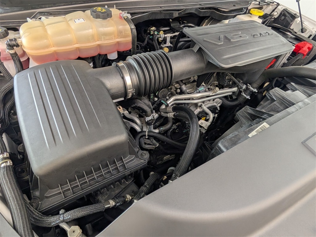 used 2022 Ram 1500 car, priced at $32,000