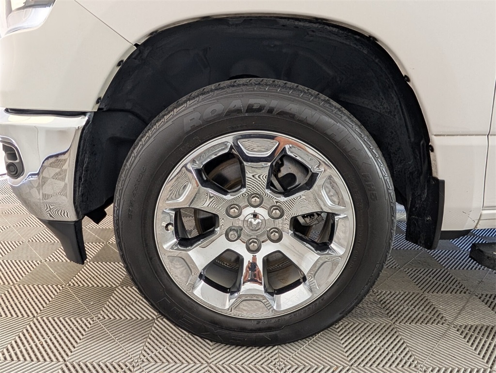 used 2022 Ram 1500 car, priced at $32,000