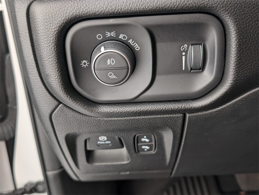 used 2022 Ram 1500 car, priced at $32,000