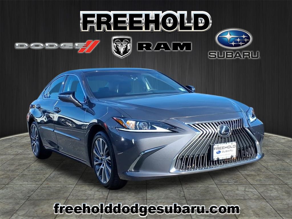 used 2021 Lexus ES car, priced at $32,500