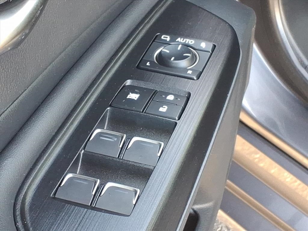 used 2021 Lexus ES car, priced at $32,500