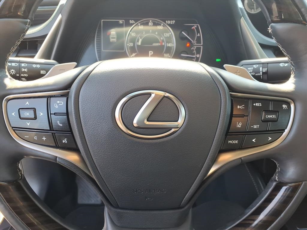 used 2021 Lexus ES car, priced at $32,500