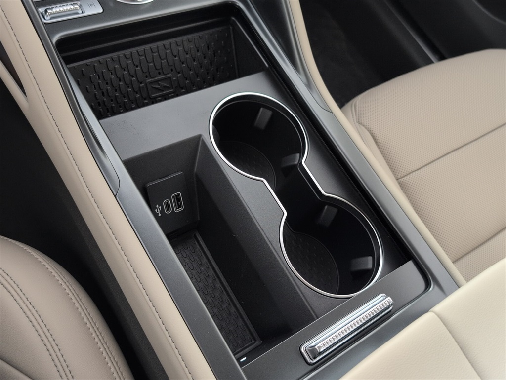new 2025 Lincoln Nautilus car, priced at $58,387