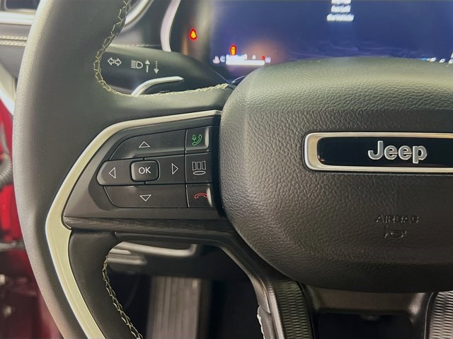 used 2023 Jeep Grand Cherokee car, priced at $32,097