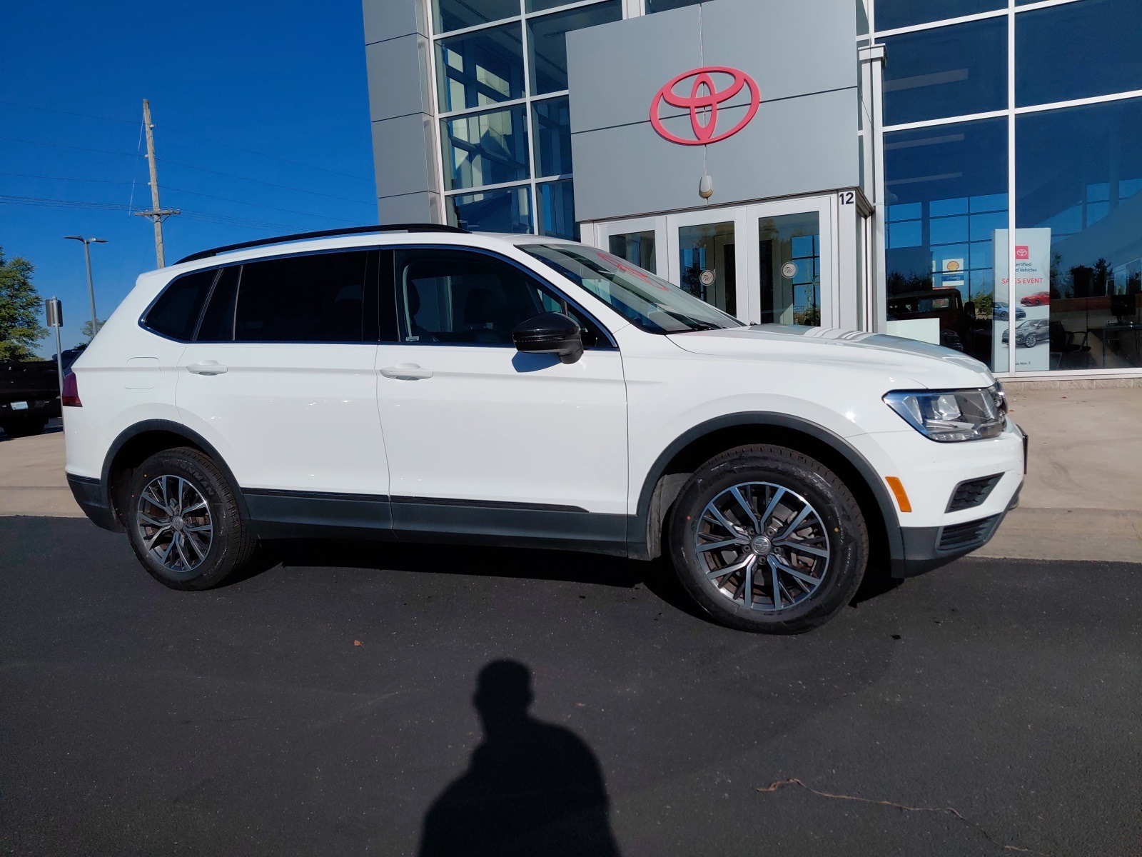 used 2020 Volkswagen Tiguan car, priced at $14,450