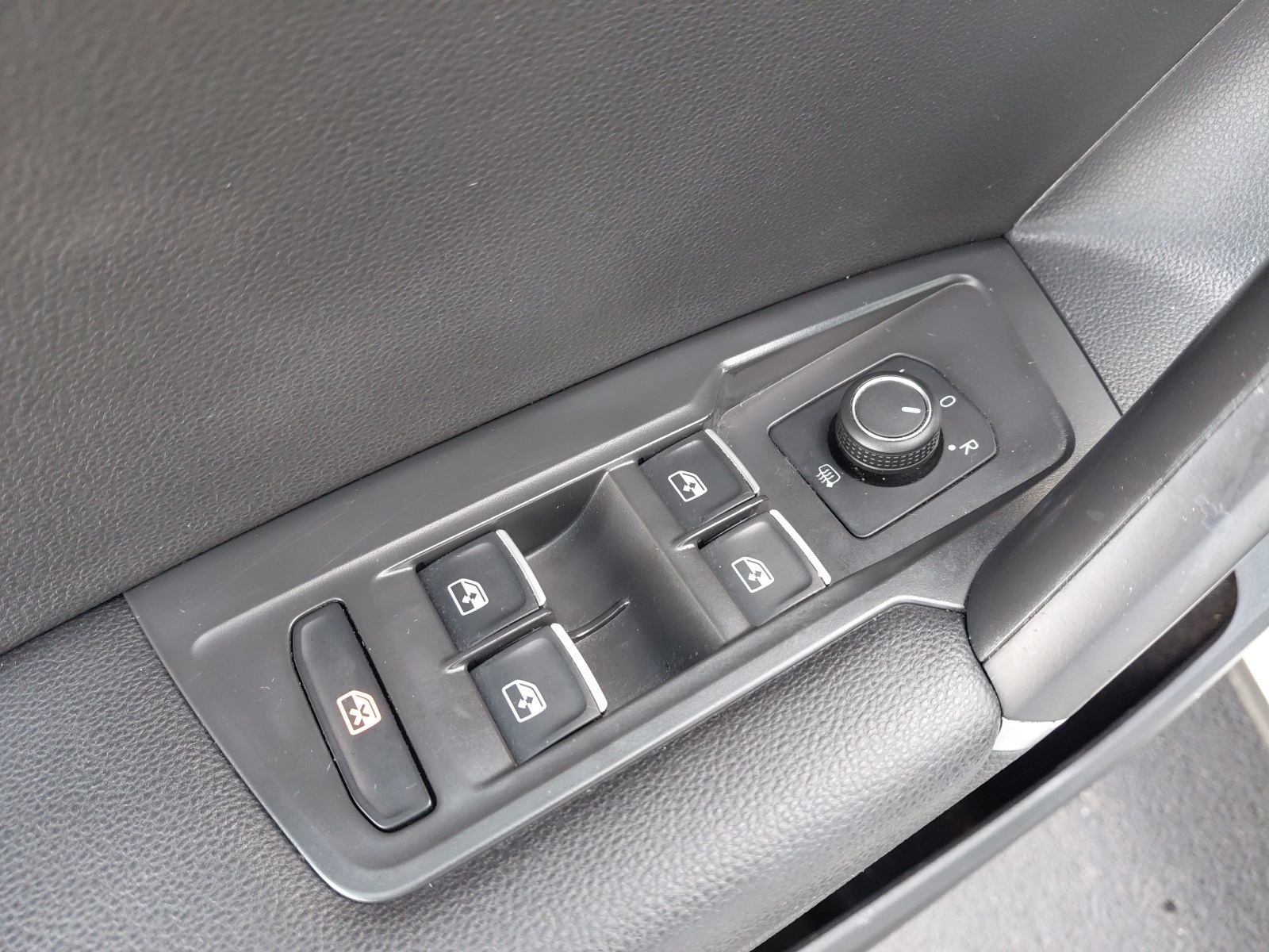 used 2020 Volkswagen Tiguan car, priced at $14,450