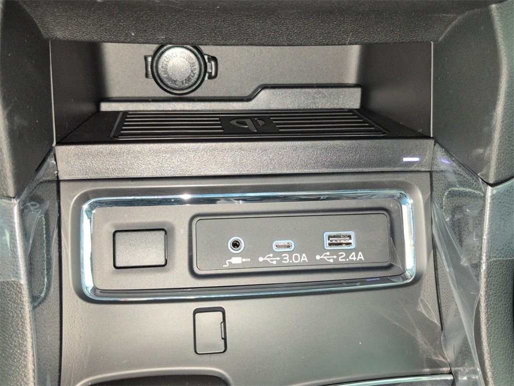 new 2025 Subaru Ascent car, priced at $46,440