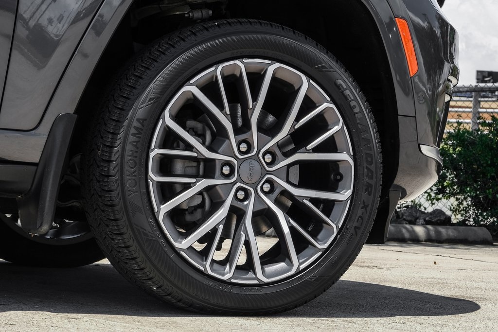 used 2021 Jeep Grand Cherokee L car, priced at $41,527
