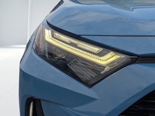 used 2022 Toyota RAV4 Hybrid car, priced at $33,867