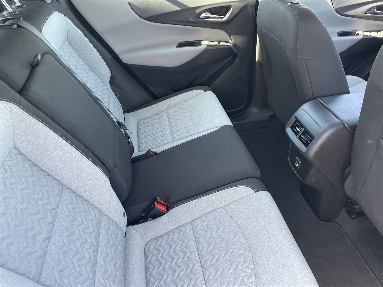 used 2022 Chevrolet Equinox car, priced at $17,784