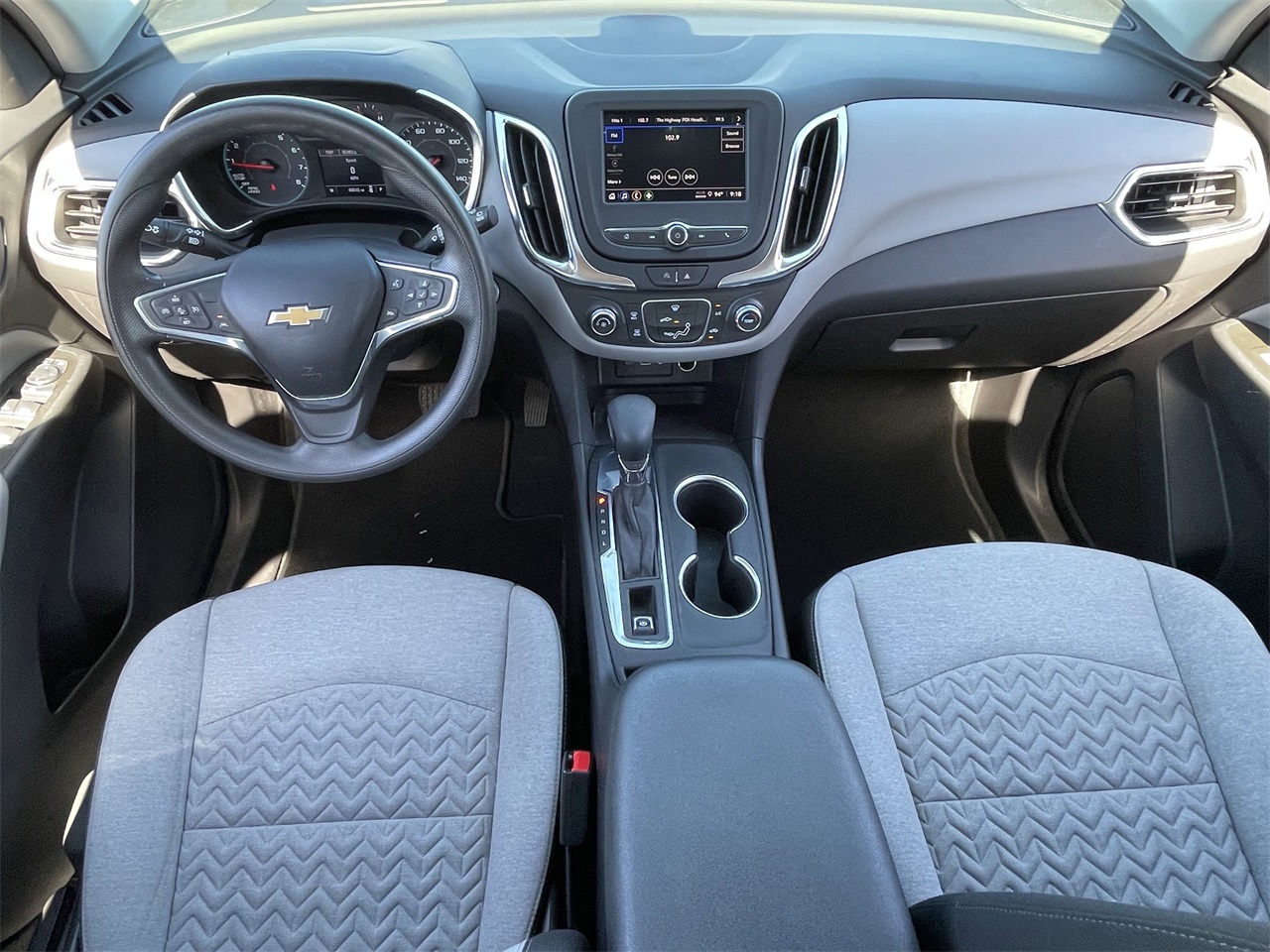 used 2022 Chevrolet Equinox car, priced at $17,784