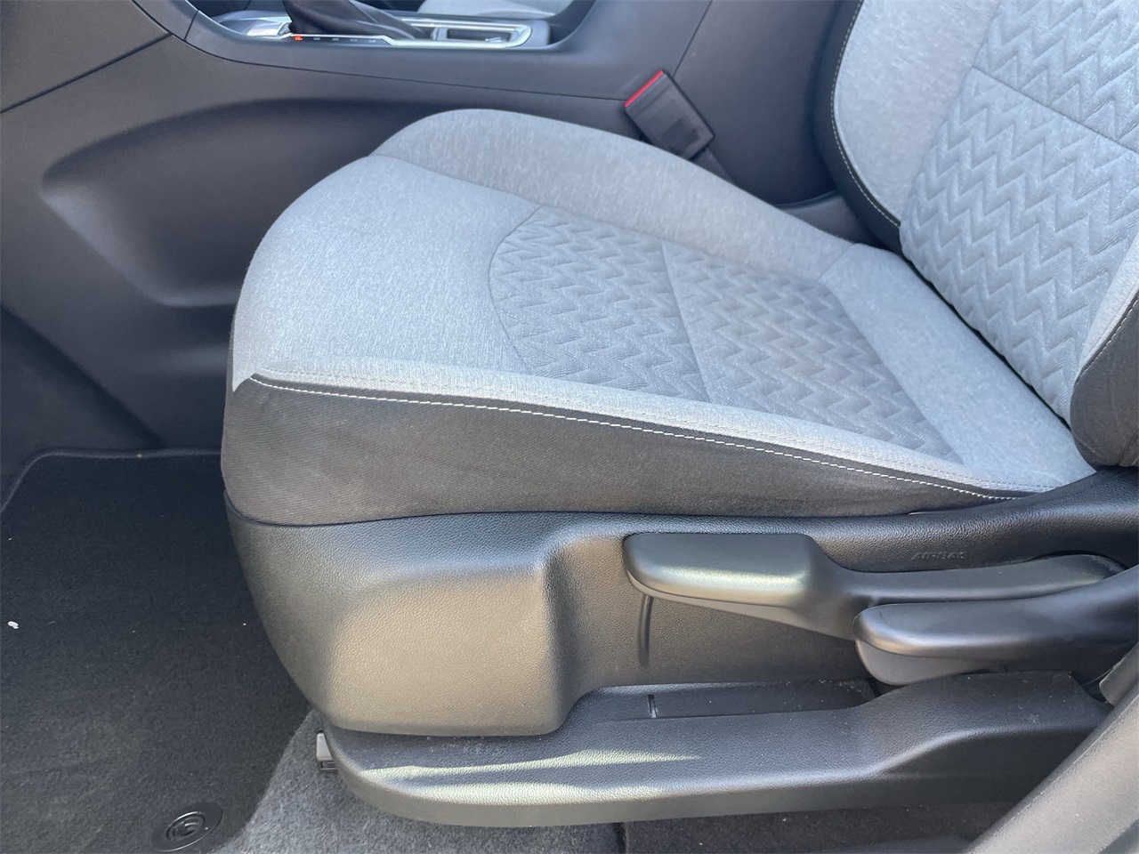 used 2022 Chevrolet Equinox car, priced at $17,784