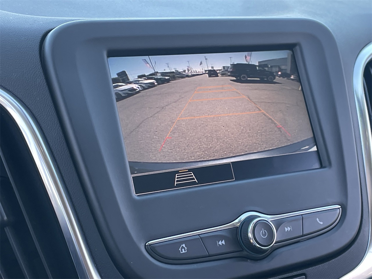 used 2022 Chevrolet Equinox car, priced at $17,784