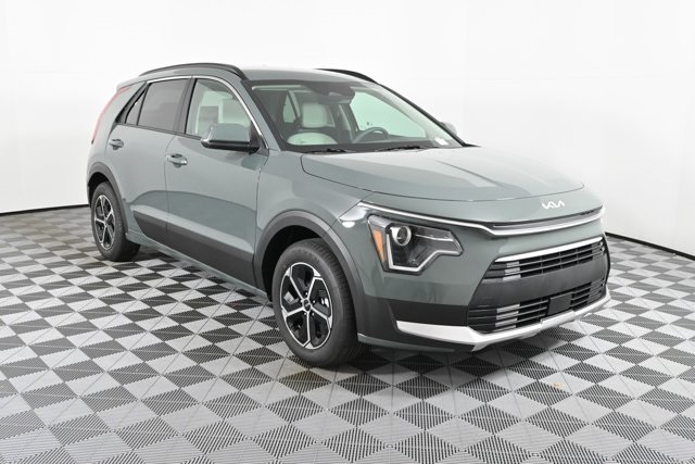 new 2025 Kia Niro car, priced at $30,468