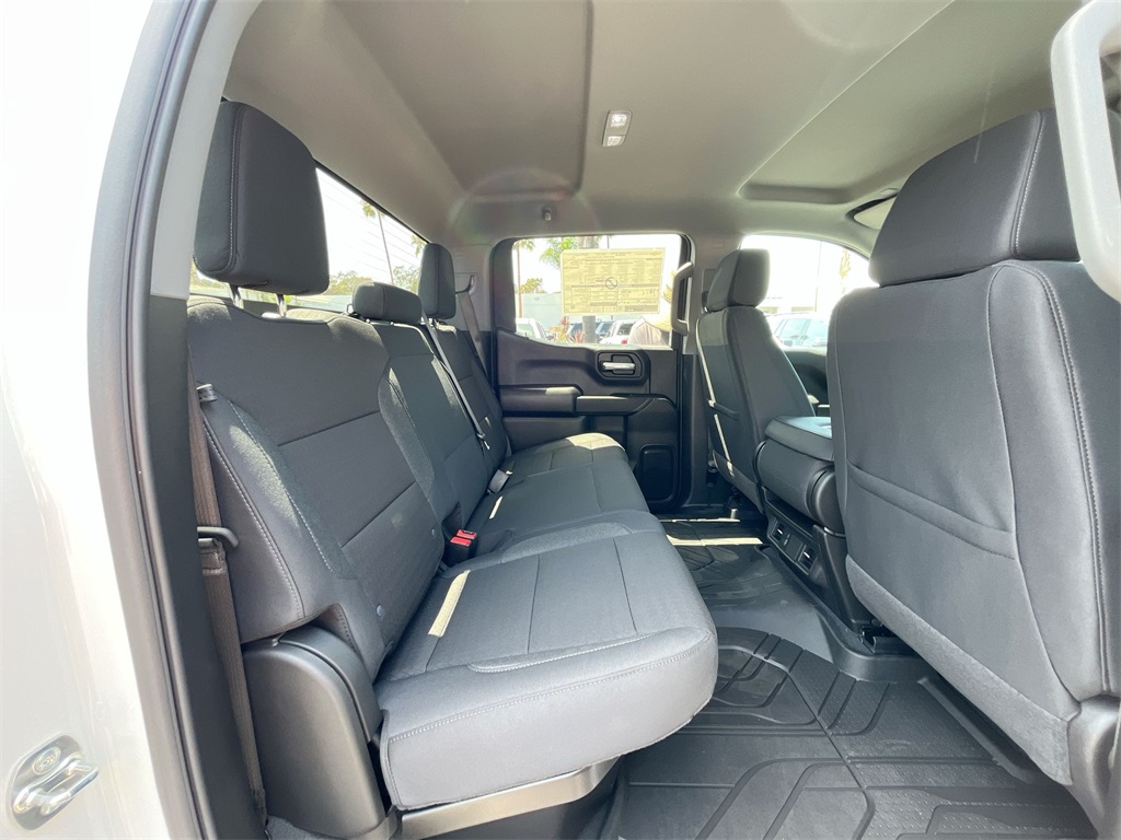 new 2025 Chevrolet Silverado 1500 car, priced at $47,579