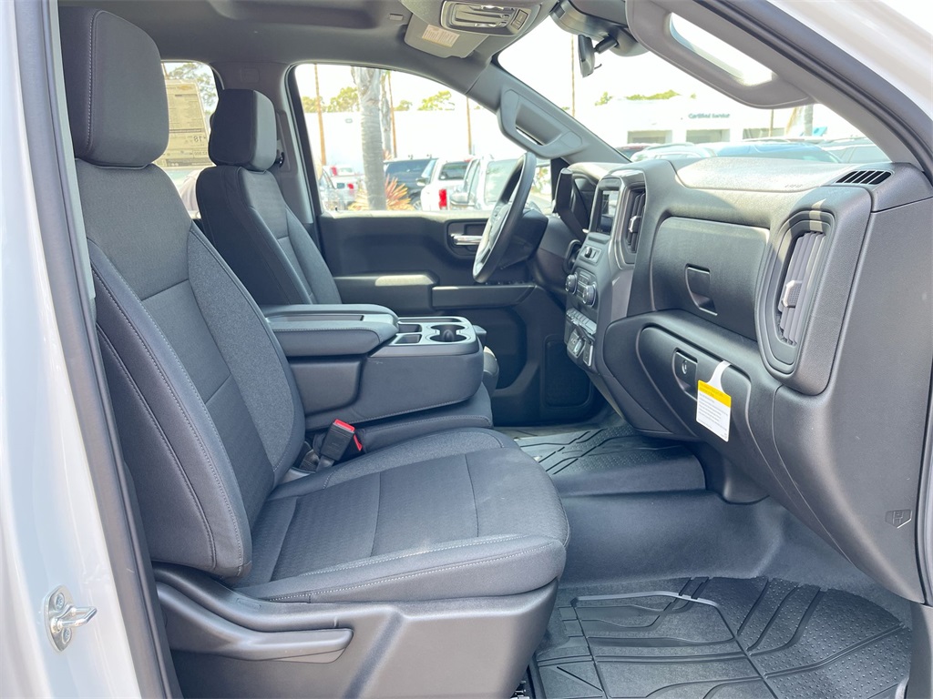 new 2025 Chevrolet Silverado 1500 car, priced at $47,579
