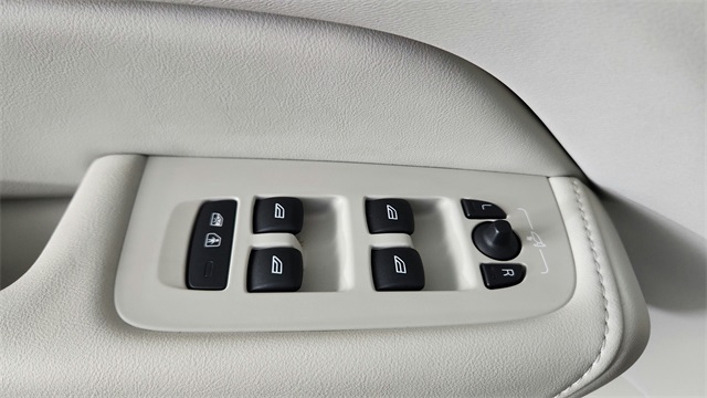 used 2025 Volvo XC60 Plug-In Hybrid car, priced at $65,997