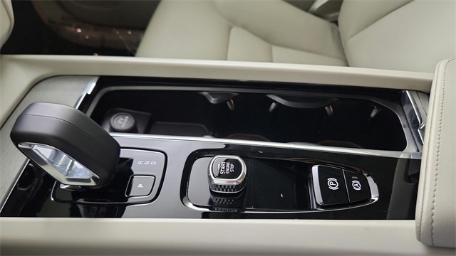 used 2025 Volvo XC60 Plug-In Hybrid car, priced at $65,997