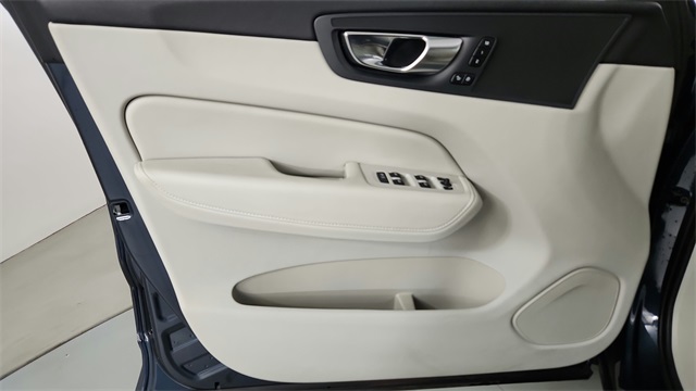 used 2025 Volvo XC60 Plug-In Hybrid car, priced at $65,997