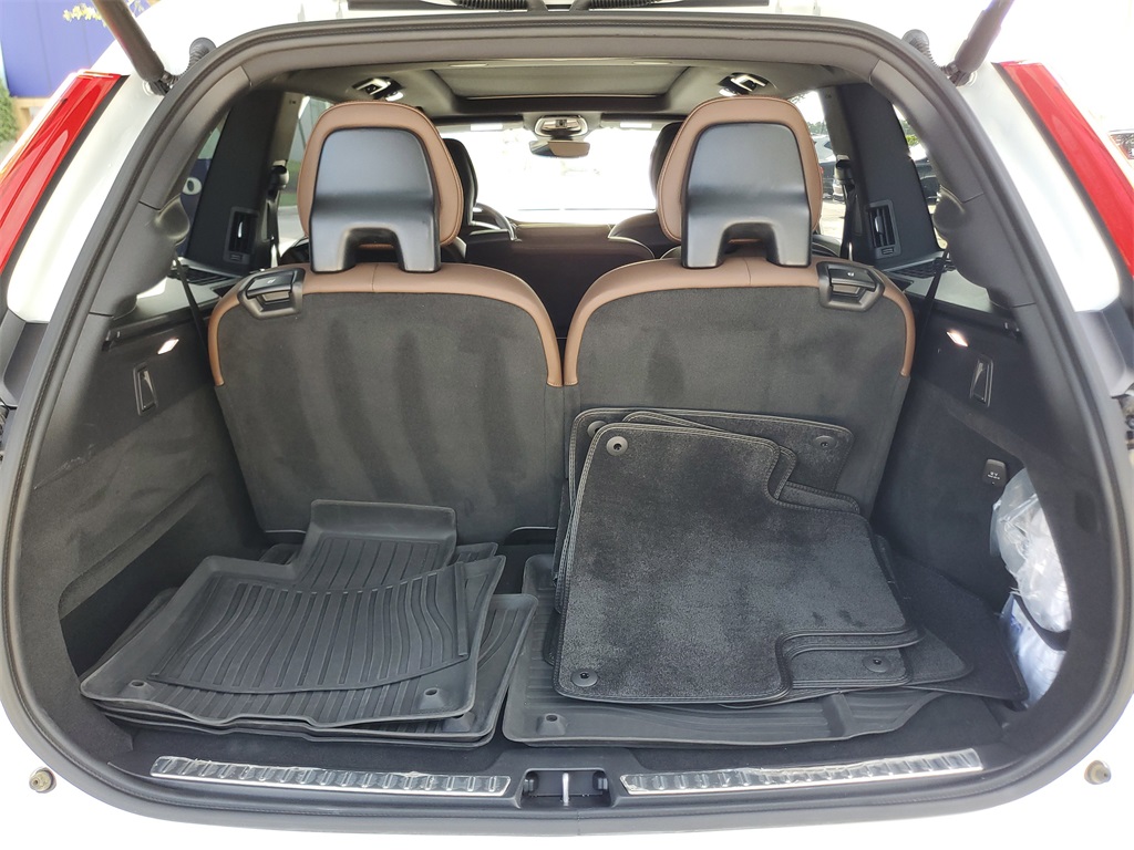 used 2024 Volvo XC90 car
