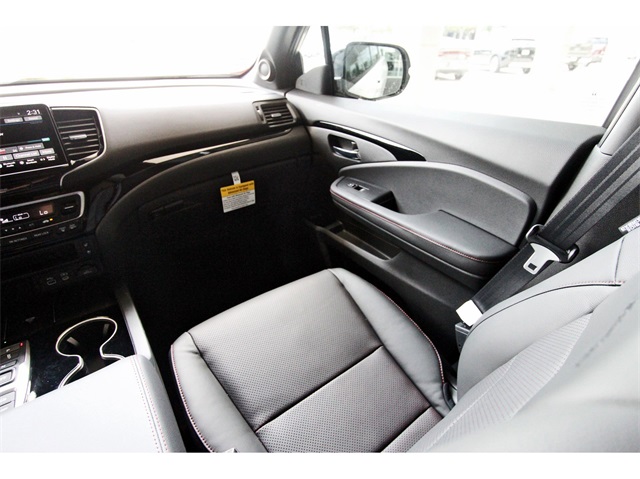 new 2025 Honda Ridgeline car, priced at $48,655