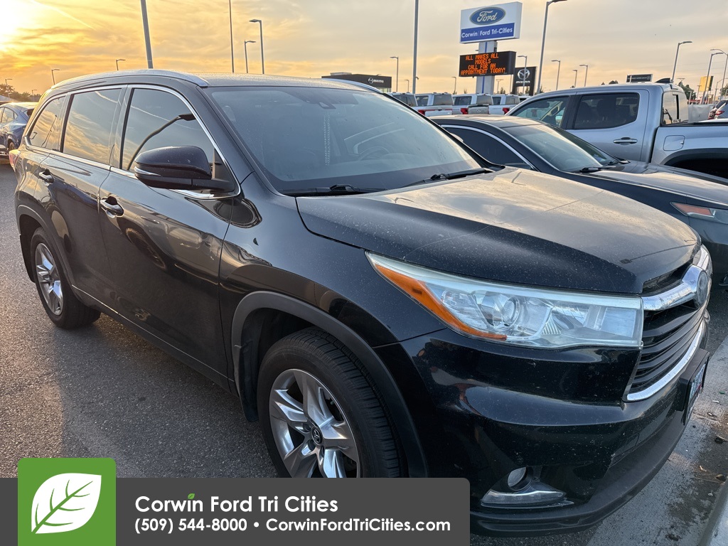 used 2016 Toyota Highlander car, priced at $18,499