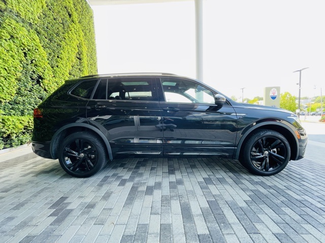 used 2024 Volkswagen Tiguan car, priced at $32,300