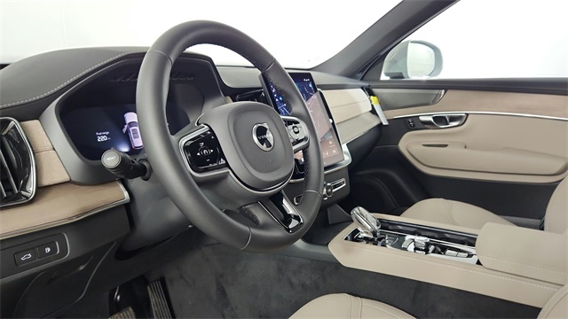 new 2026 Volvo XC90 Plug-In Hybrid car, priced at $81,875