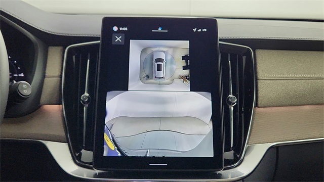 new 2026 Volvo XC90 Plug-In Hybrid car, priced at $81,875