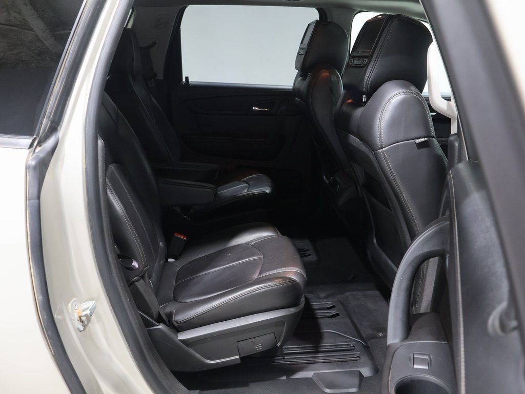 used 2013 Chevrolet Traverse car, priced at $5,500
