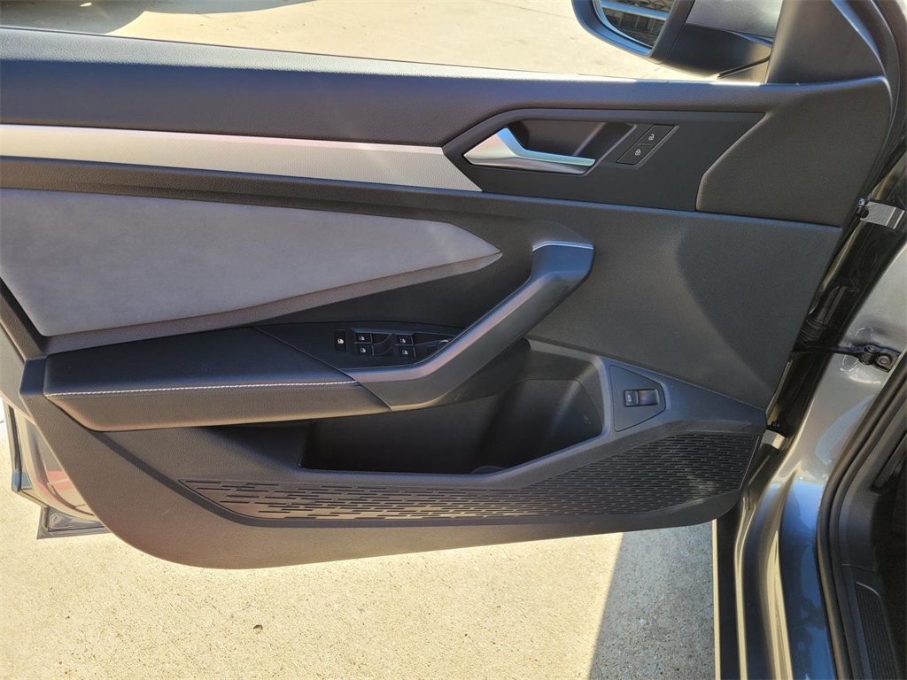 used 2025 Volkswagen Jetta car, priced at $22,656