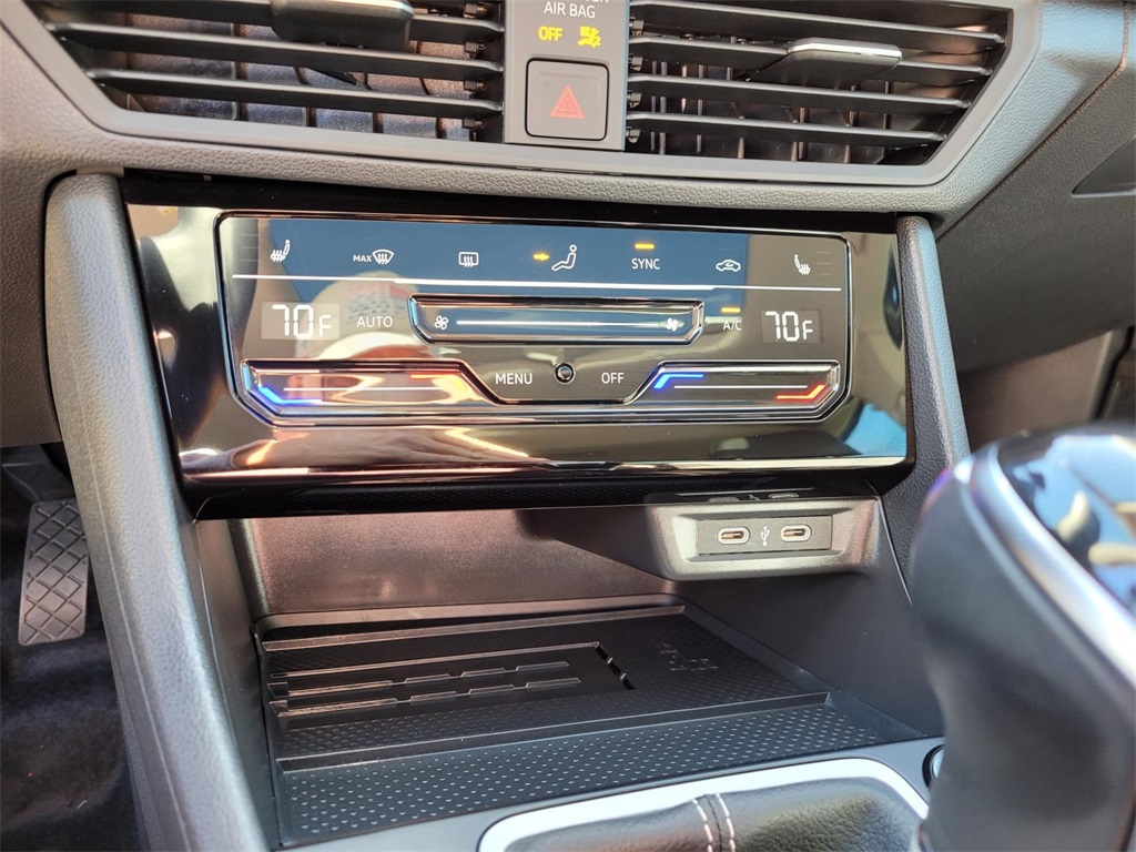 used 2025 Volkswagen Jetta car, priced at $22,656