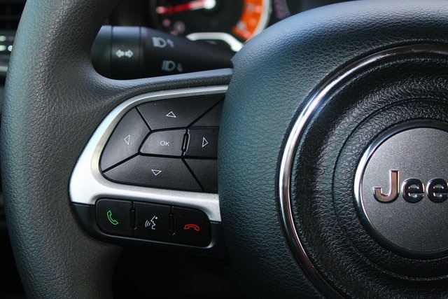 used 2023 Jeep Renegade car, priced at $19,084