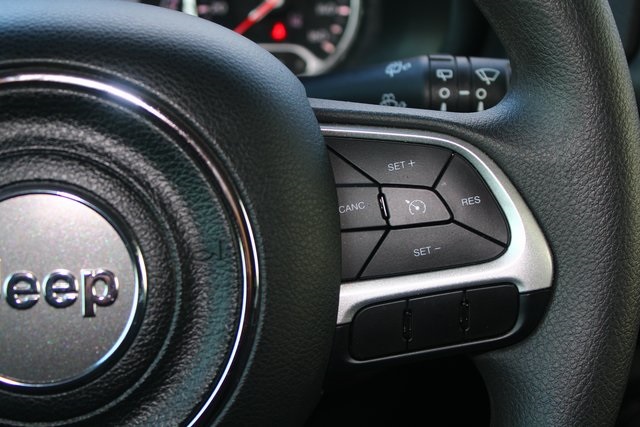 used 2023 Jeep Renegade car, priced at $19,084