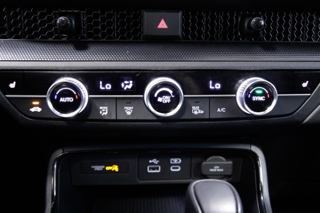 used 2024 Honda CR-V Hybrid car, priced at $33,020