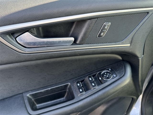 used 2024 Ford Edge car, priced at $24,499