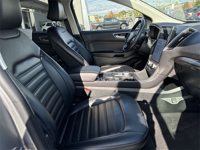 used 2024 Ford Edge car, priced at $24,499