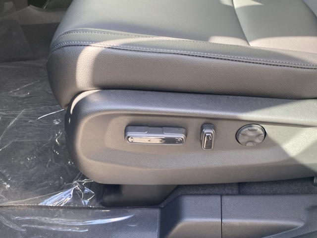 new 2026 Honda Odyssey car, priced at $42,076