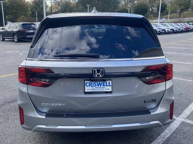new 2026 Honda Odyssey car, priced at $42,076