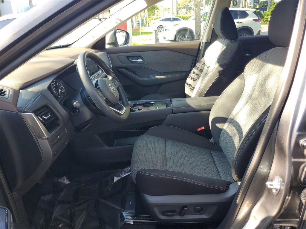 used 2022 Nissan Rogue car, priced at $19,995