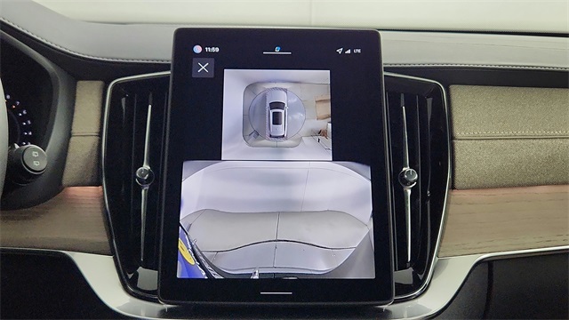 new 2026 Volvo XC90 car, priced at $68,035
