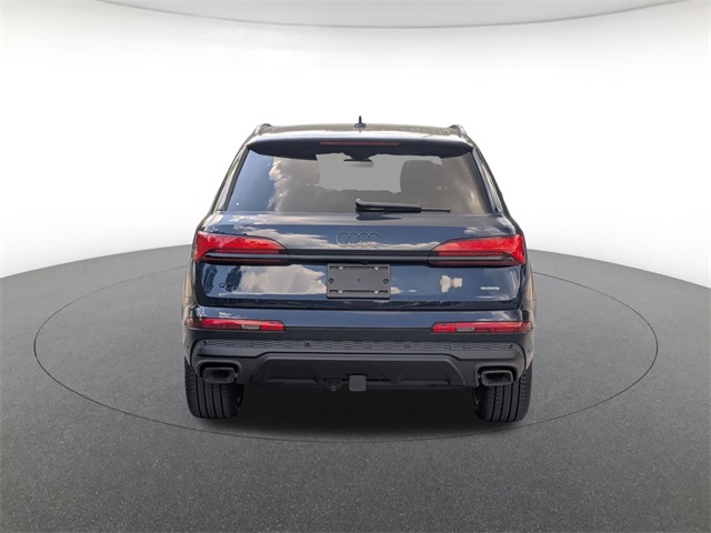 new 2025 Audi Q7 car, priced at $72,080