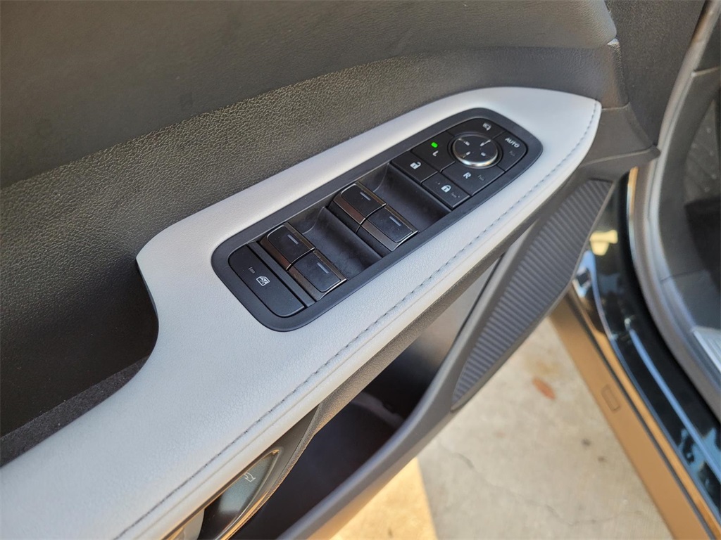 used 2023 Lexus RX car, priced at $46,900