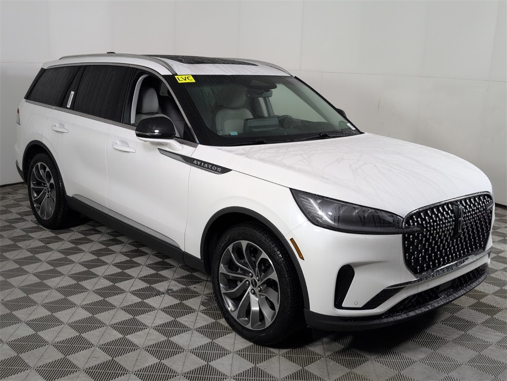 new 2025 Lincoln Aviator car, priced at $60,230