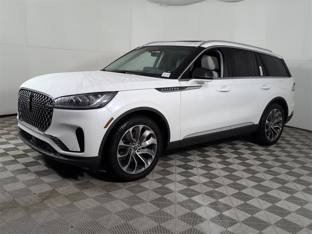 new 2025 Lincoln Aviator car, priced at $60,230