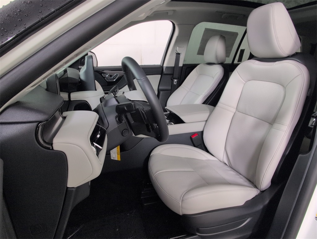 new 2025 Lincoln Aviator car, priced at $60,230