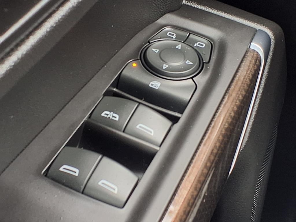 used 2021 Chevrolet Silverado 1500 car, priced at $34,900