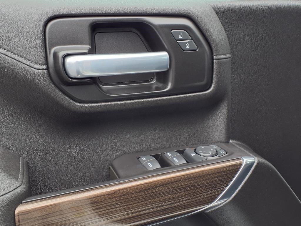 used 2021 Chevrolet Silverado 1500 car, priced at $34,900