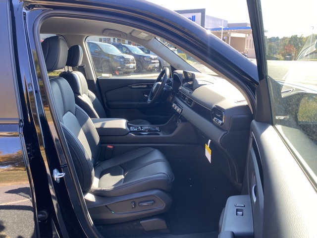 new 2026 Honda Passport car, priced at $43,950