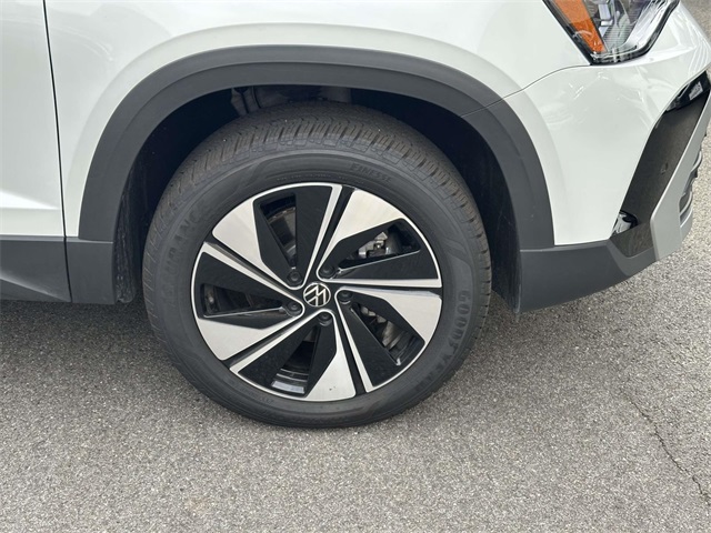 new 2025 Volkswagen Taos car, priced at $32,921